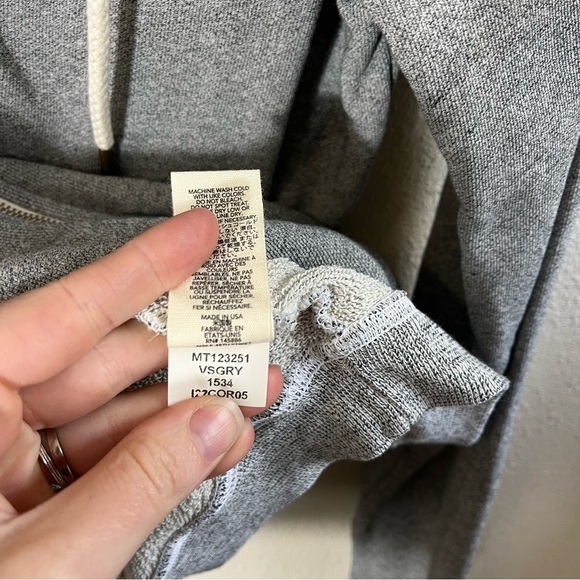 THE GREAT. MAN Varsity Grey The Men's Zip Up Hoodie - Picture 10 of 11